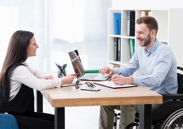 Льготы для работодателей при приеме на работу ветерана СВО в счет квоты для инвалидов