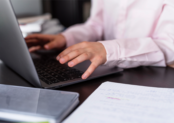 Должны ли госучреждения применять электронные перевозочные документы с 1 сентября 2026 года